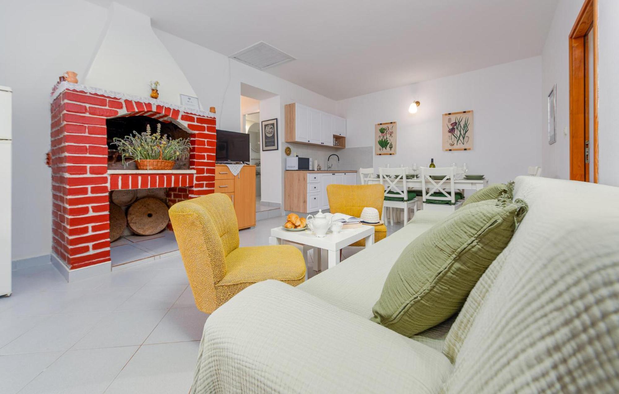 Beautiful Home In Novalja With Wifi Exteriör bild